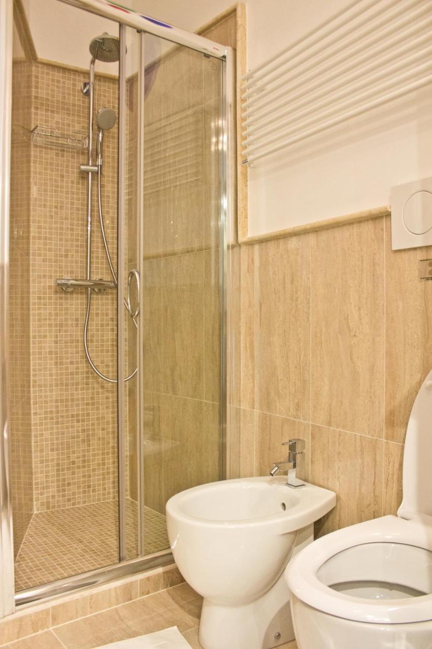 Glamroom Vatican * Rom